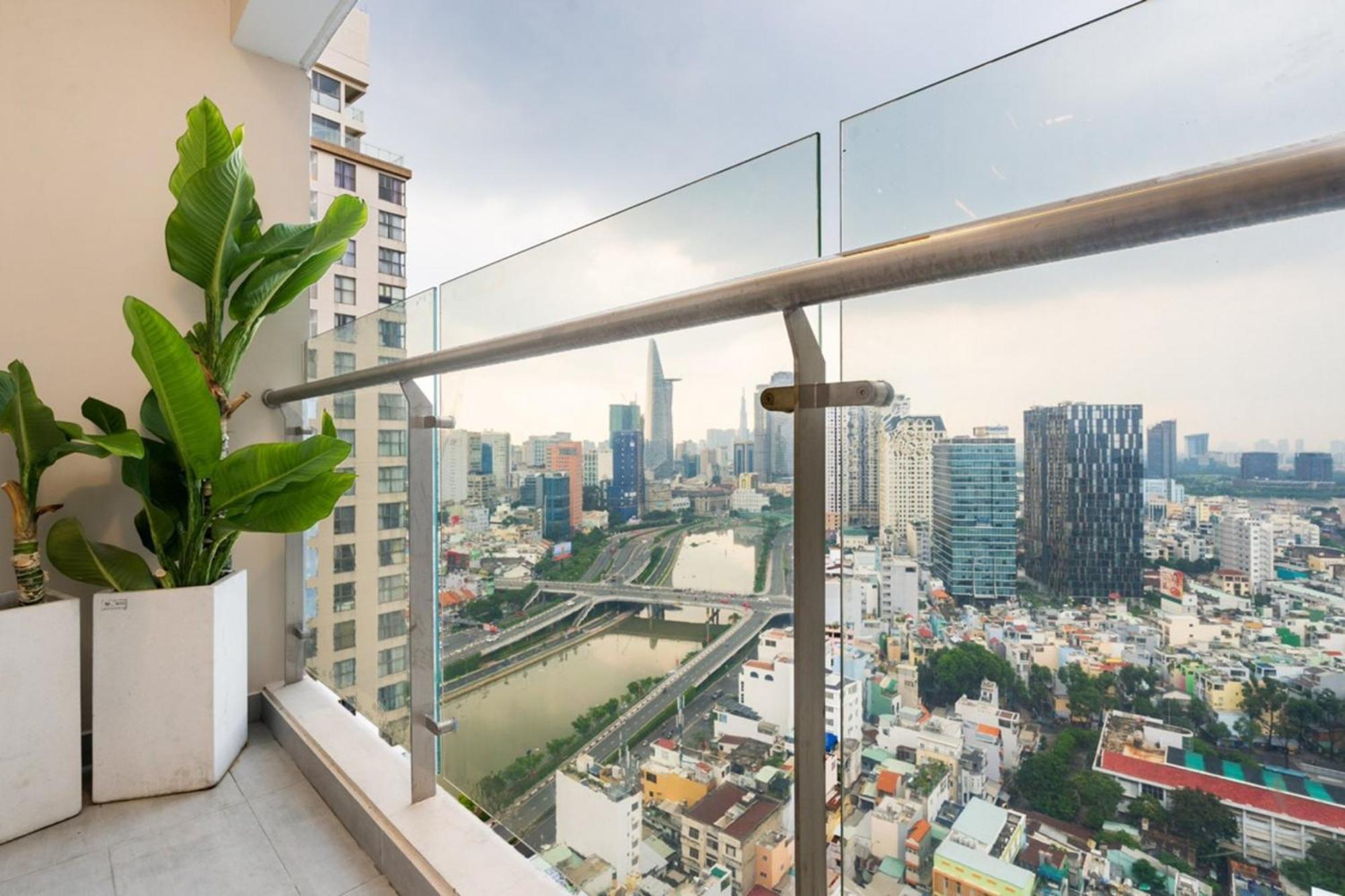 Otis Millennium Saigon Balcony Apartment Cidade de Ho Chi Minh Exterior foto